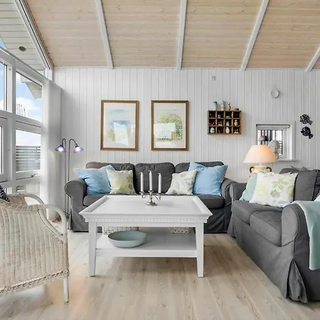 N303-karrebaeksminde-sivsangervej-3 بيت للعطل